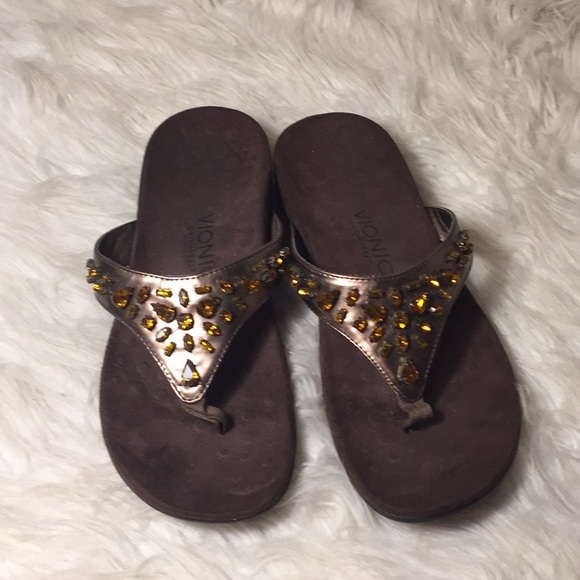 vionic rhinestone flip flops